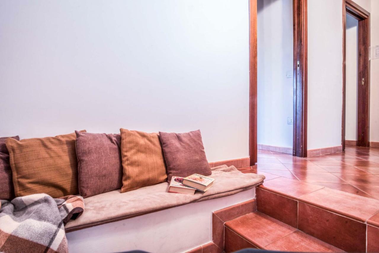 Amore Rentals - Maison Palazzo Correale ซอร์เรนโต ภายนอก รูปภาพ